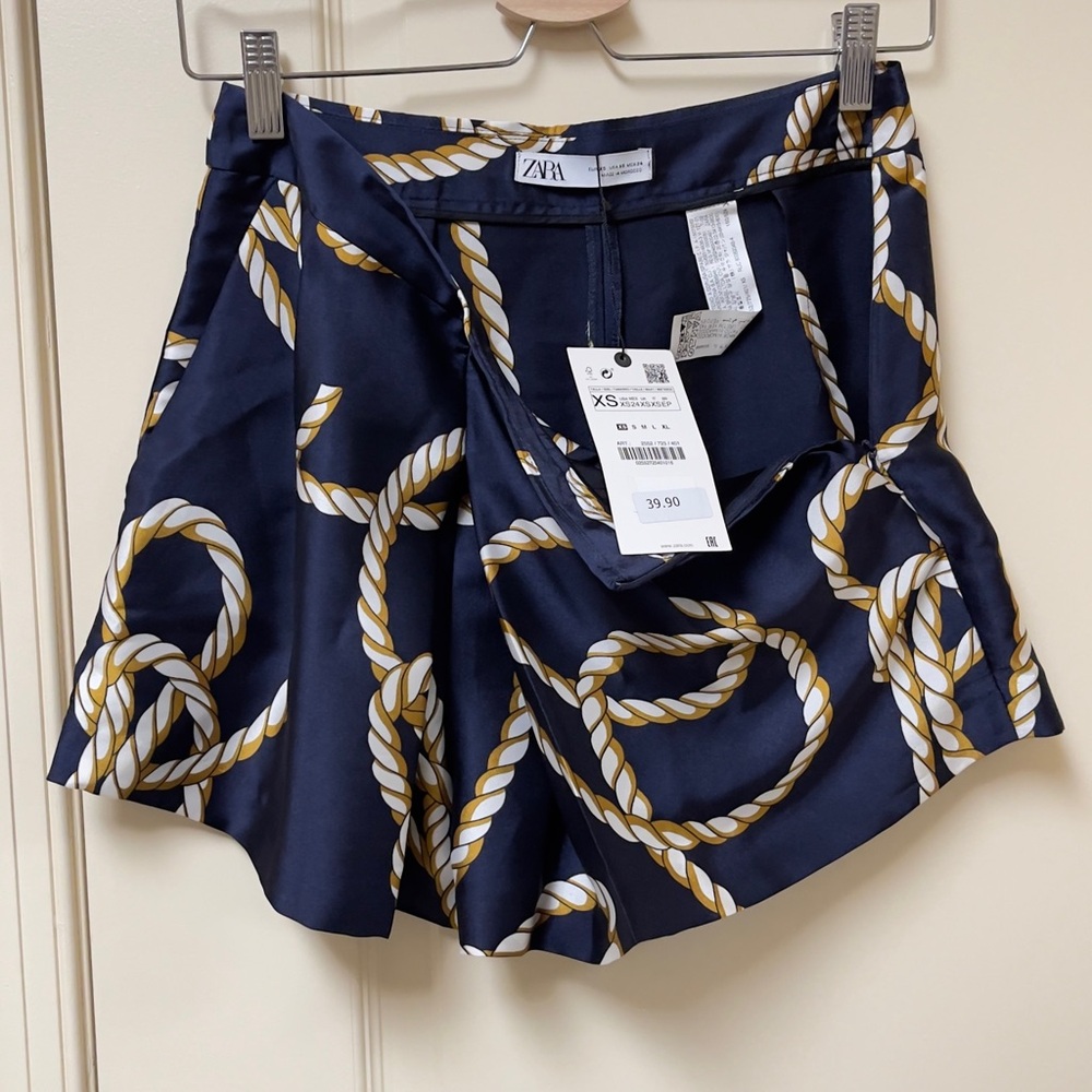 Nautical Rope Print Shorts - Picture 4 of 5